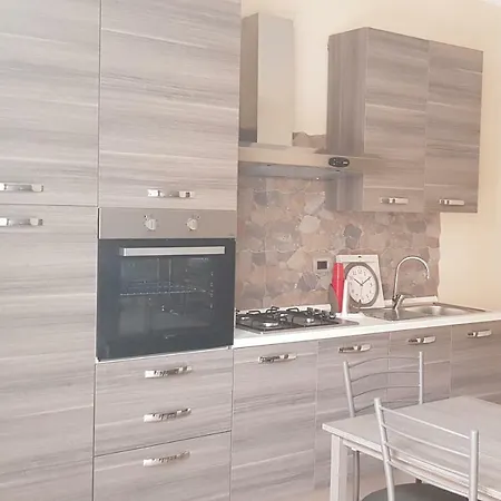 Affittacamere Casa Vacanze Ema